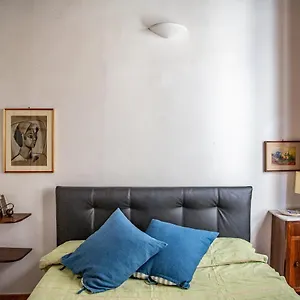  Apartment Lovely One Bedroom Nearby Ponte Vecchio