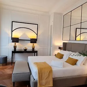  Apartment Calzaiuoli3 Luxury Flat In The Center Of
