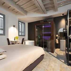  Apartment F1rst &
