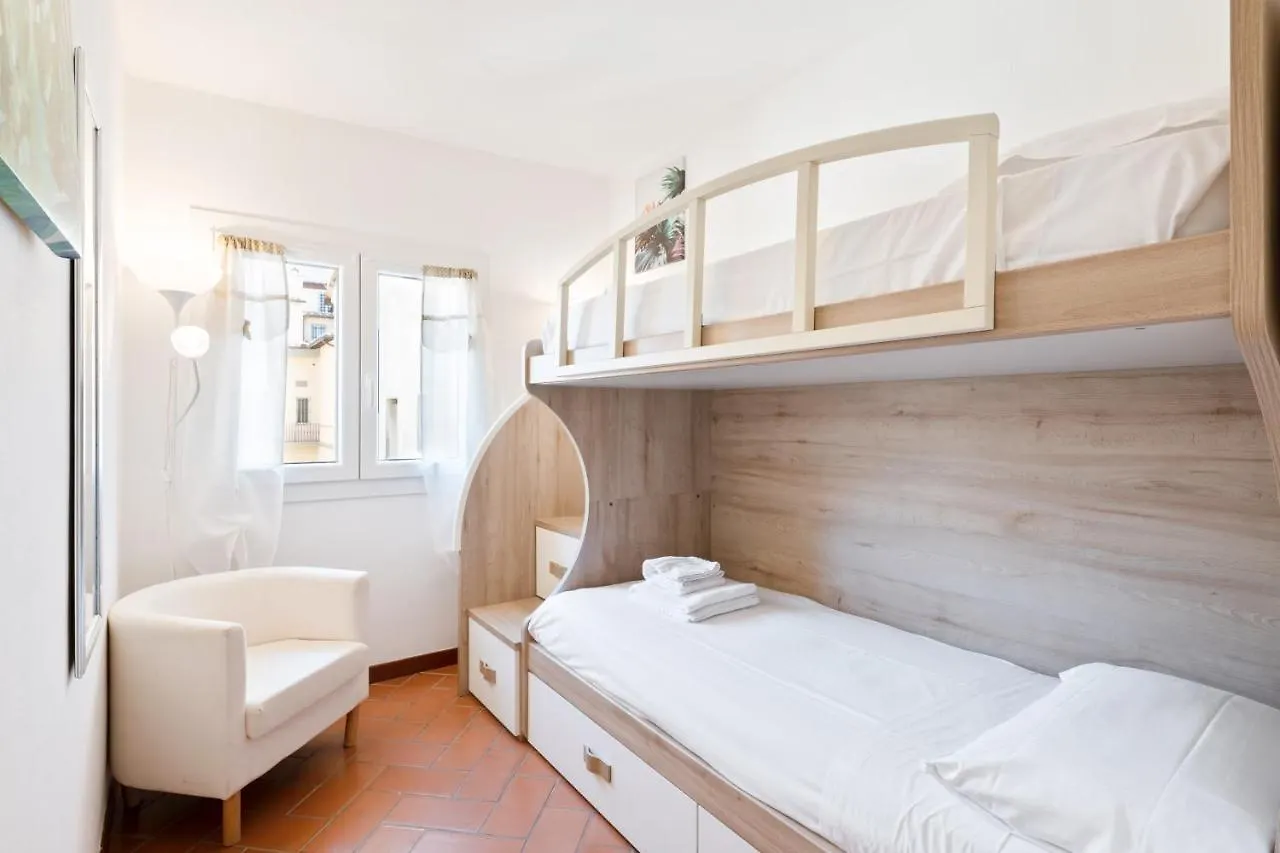 Palazzo Medici Apartments Florence
